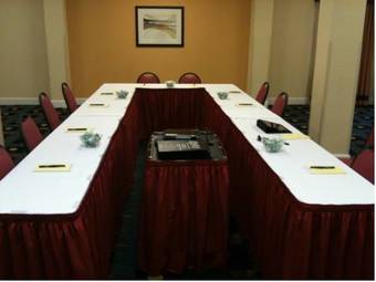 Hotel Holiday Inn Express Orange Beach - On The Beach