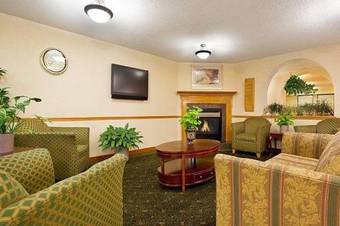 Hotel Lexington Inn & Suites
