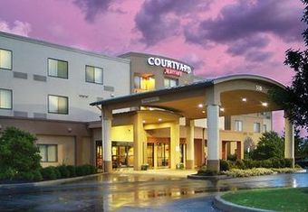 Hotel Courtyard By Marriott Kingston