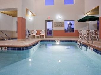 Grandstay Hotel & Suites Downtown Sheboygan