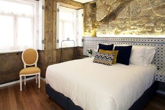 Hostal 1872 River House