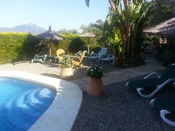 Hostal Posada Los Cantaros