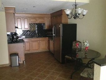 Holiday Inn Hotel & Suites Huntington-civic Arena