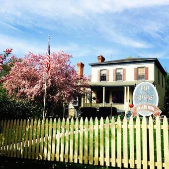 Bed & Breakfast The Borland House Inn