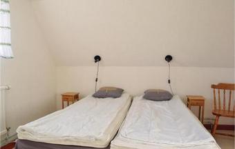 Holiday Home Halla Unsarve Romakloster