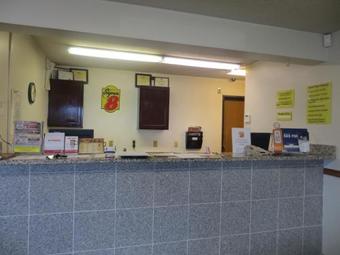 Hotel Super 8 By Wyndham Jefferson