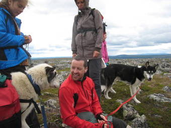 Snowtrail Dogcamp Lodge