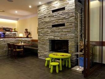 Hostal Penzion Hermes