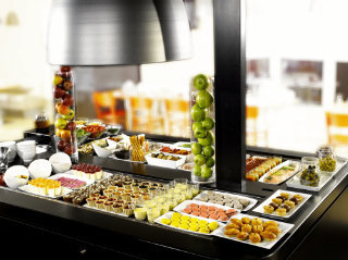 Hotel Campanile Livry Gargan