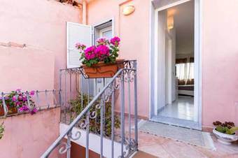 Hostal Panoramic Studio Carloforte