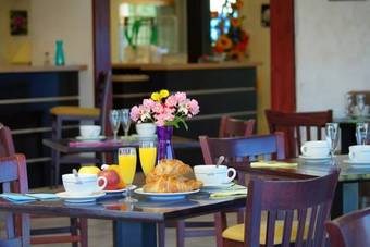 Couett'hotel Saint Jean D'ang�ly