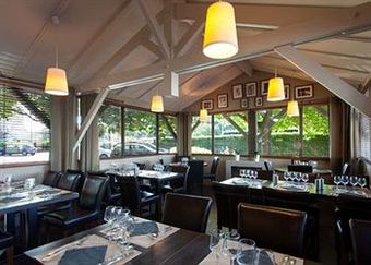 Comfort Hotel Acadie Les Ulis