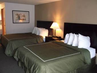 Hotel Pepper Tree Inn