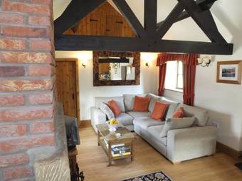 Bed & Breakfast Ann's Cottage And The Old Smithy