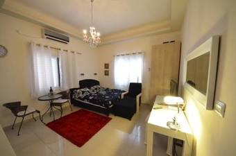 Pinsker Garden Apartment