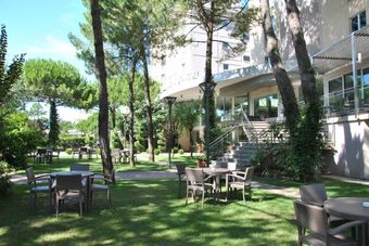 Hotel Embassy - Boston