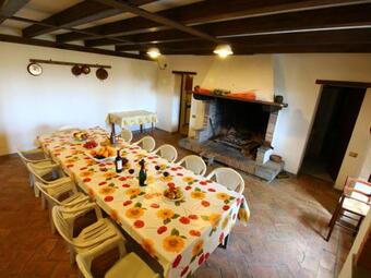 Apartamento Spacious Farmhouse In Bagnoregio With Swimming Pool