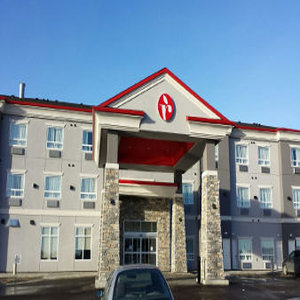 Hotel Ramada By Wyndham Moose Jaw