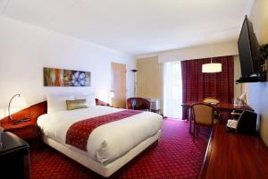 Hotel H�tel Les Suites De Laviolette