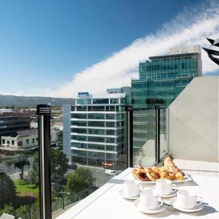 Hotel Mantra Hindmarsh Square