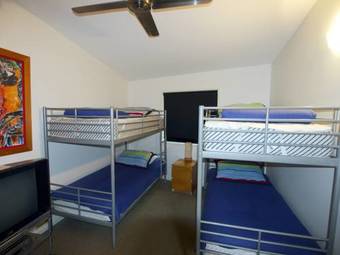 Apartamentos Cylinder Cove 8