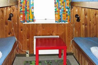 Three-bedroom Holiday Home In L�kken 73