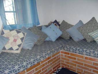 La Casita Blanca La Almona Chica