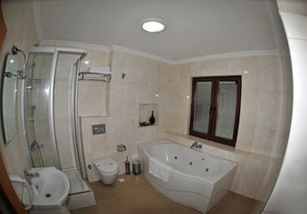 Taya Hatun Hotel