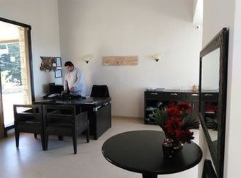 Hotel Woodsmoke Resort & Spa