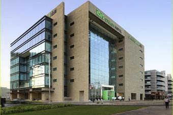 Hotel Ibis Styles Dubai Jumeira