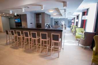 Iskra Hotel