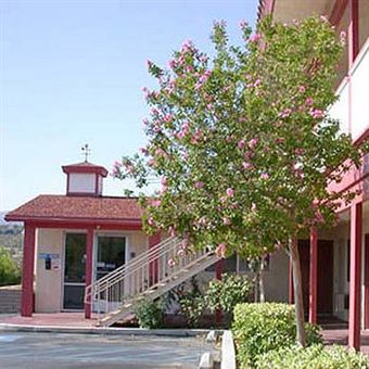 High Desert Motel Joshua Tree National Park