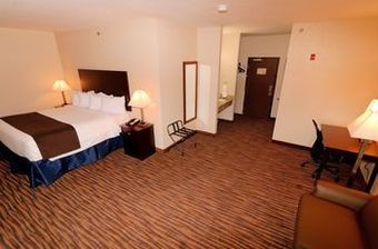 Hotel Boulders Inn & Suites Oak Ridge