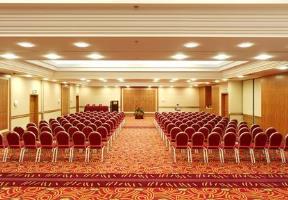 Hotel Courtyard By Marriott Warsaw Airport