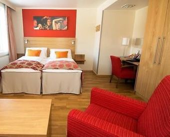 Hotel Scandic Vads�