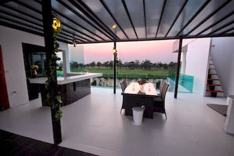 Hotel Aria Lake And Golf Villa