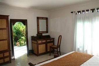 Tirta Ayu Hotel & Restaurant