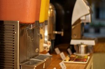 Bentani Hotel & Residence