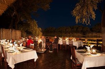 Posada Simbavati River Lodge