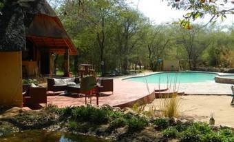 Posada Kwalape Safari Lodge