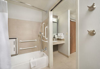 Hotel Courtyard By Marriott South Bend-mishawaka