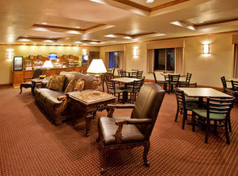 Hotel Holiday Inn Express & Suites
