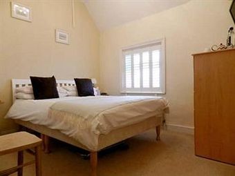 Hostal The Cliff House Hotel