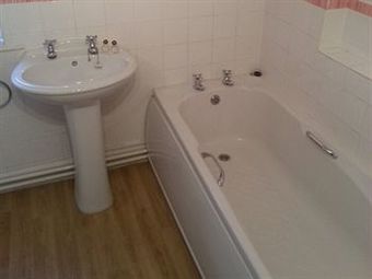 Hostal The Bartholomew Arms