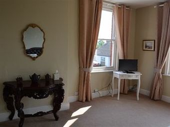 Hostal Ham And Cheese Country Inn