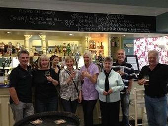 Hostal The Fountain Inn