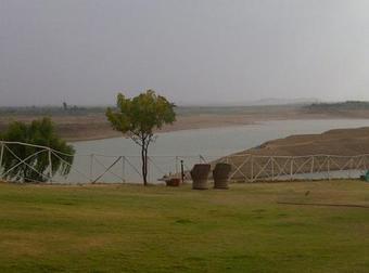 Hotel Kutch Safari Lodge