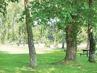 Holiday Home Hameau 09