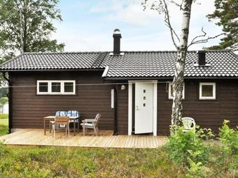 Two-bedroom Holiday Home In Fr�ndefors 1