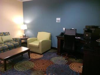Hotel Holiday Inn Express & Suites Lebanon